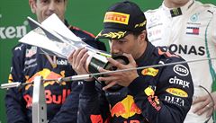Senzační vítěz VC Monaka. Ricciardo i přes problémy na trati triumfoval před Vettelem