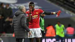 Jose Mourinho a Paul Pogba.