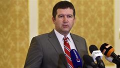 Rýsuje se vládní pakt ANO s ČSSD: Hamáček na vnitro, Poche na zahraničí