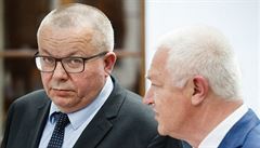 Jiří Mašek, předseda poslanecké komise pro kontrolu GIBS, na snímku s...