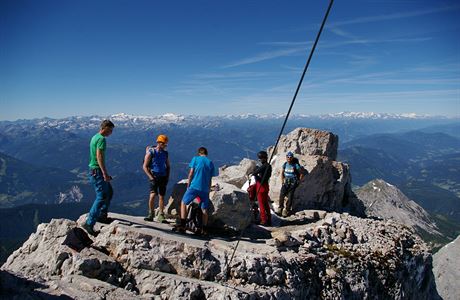 Odpoinek na vrcholu, Dachstein, Rakousko