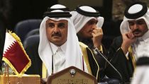 Katarsk ejk Hamad bin Khalifa Al Thani na konferenci v Kuvajtu.