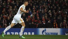 Liverpool vs. AS �ím, semifinále Ligy mistr�: hostující Edin D�eko poté, co...