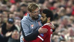 Semifinále Ligy mistr Liverpool vs. AS ím: Jürgen Klopp a Muhammad Salah po...