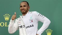 Lewis Hamilton z Mercedesu slaví vítězství na GP Ázerbájdžánu. | na serveru Lidovky.cz | aktuální zprávy