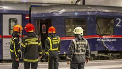 Železniční nehoda v rakouském Salcburku si vyžádala 54 zraněných