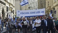 Stovky lidí v Praze pochodovaly proti antisemitismu