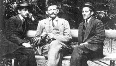 Trifko Grabe, Milan Ciganovi a Gavrilo Princip v Blehradu roku 1914.