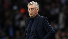 Fotbal čeká po skončení epidemie velký čas úspor, myslí si trenér Evertonu Ancelotti