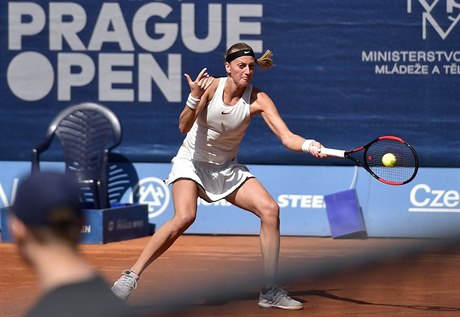 Tenisový turnaj en Prague Open. Petra Kvitová v utkání proti Nataliji...