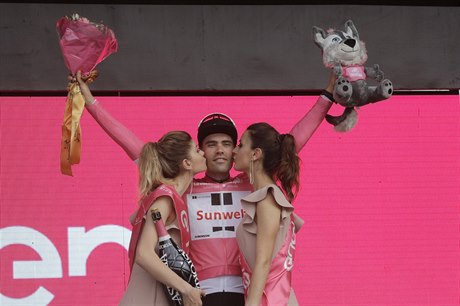 Tom Dumoulin po vítzství na asovce Giro d'Italia 2018