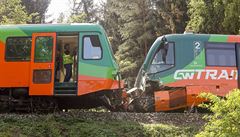 Na Českokrumlovsku se srazily osobní vlaky. Mezi 14 zraněnými jsou i děti