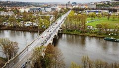 Libeňský (dříve též Baxův a Stalingradský) most z let 1925–1928 byl slavnostně... | na serveru Lidovky.cz | aktuální zprávy