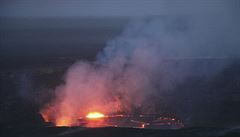 Erupce havajské sopky Kilauea pinutila úady naídit evakuaci okolo 1700 lidí...