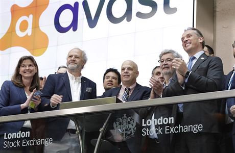 Antivirová firma s eskými koeny Avast vstoupila na londýnskou burzu.