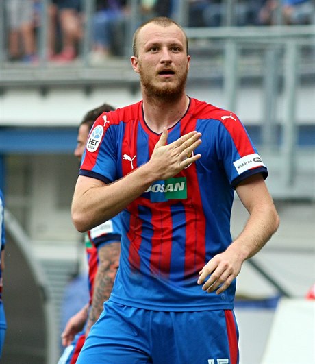 Michael Krmenčík rozhodl o výhře Plzně gólem v 61. minutě.