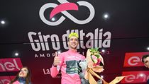 Simon Yates, nov ldr Giro d'Italie.