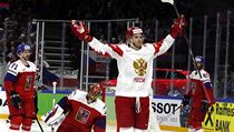 Michajl Grigorenko slaví gól na 2:2 při utkání s Českem na světovém šampionátu...