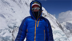Steve Plain ped výstupem na Mount Everest.