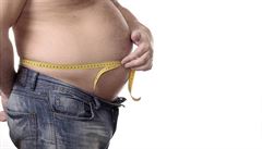 V Česku přibývá obézních mužů. Nejedí totiž ovoce a zeleninu