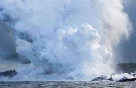 Vulkanické plyny zamoují ovzduí na Havaji.