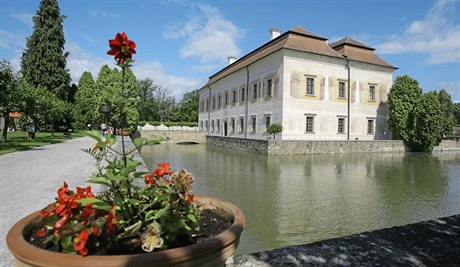 Vilém z Romberka nechal zámek postavit po vzoru italských renesanních vil