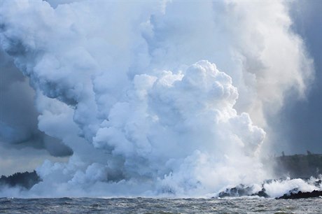 Vulkanické plyny zamoují ovzduí na Havaji.
