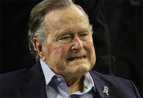 Bývalý americký prezident George Bush starí byl   hospitalizován kvli...
