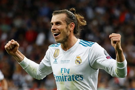 Gareth Bale z Realu Madrid slaví gól ve finále Ligy mistrů.