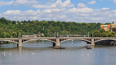 Mánesv most bude o víkendu uzavený.