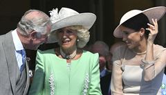 Britský princ Charles se svou enou Camillou a Meghan.
