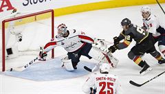 NHL: Nosek rozhodl o výhe Vegas v úvodním finále nad Washingtonem 6:4