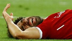 Salah chce za každou cenu hrát. Bude chybět až čtyři týdny, tvrdí fyzioterapeut