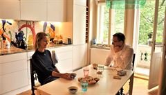 Zlata Lamrová a Hanu� Lamr v kuchyni