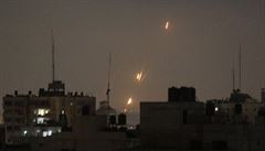 Mezi cíli izraelských noních útok byly výrobny raket, kryty pro bezpilotní...