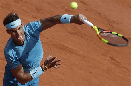 panlsk tenista Rafael Nadal podv ve tvrtfinle French Open.