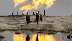 Ropné pole poblí Bagdádu (ilustraní foto)
