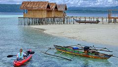 Na kajaku i pky skrze tropick rje Tichho ocenu jmnem Papua a Raja Ampat