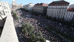 Demonstrace proti vládnutí Andreje Babie s podporou komunist se mají...