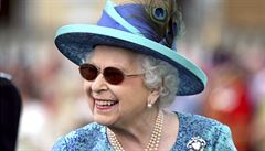 Anglická královna Albta II. podstoupila v kvtnu operaci oka.