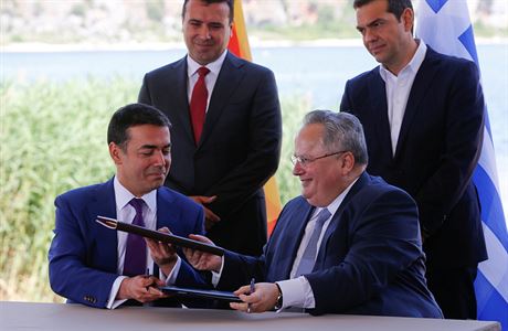 Ministi zahranií ecka a Makedonie podepsali dohodu o zmn názvu státu na...