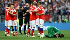 Vladimír Putin byl drtivou výhrou Rus naden.