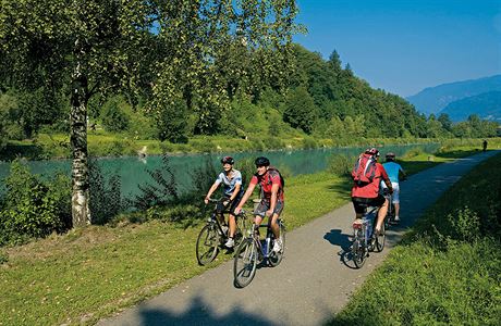 Drávská cyklostezka v Rakousku: pohodová jízda slunenou stranou Alp