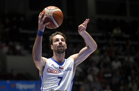 Utkání skupiny F kvalifikace o mistrovství svta 2019 basketbalist: R -...