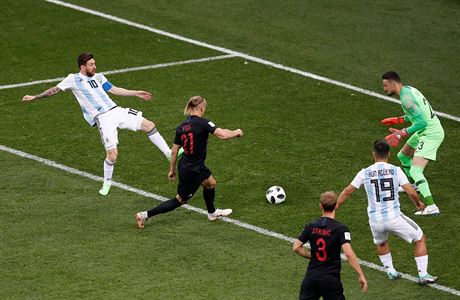 MS: Argentina - Chorvatsko (Messi, Agüero, Vida, Strini)