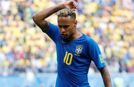 Natvan Neymar pot, co rozhod po konzultaci s videem odvolal pvodn...