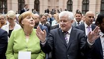 Angela Merkelová a Horst Seehofer v Berlíně.