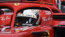 Němec Sebastian Vettel z Ferrari při Velké ceně Francie.
