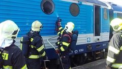 Na nádraží v Berouně hoří lokomotiva, elektrické vlaky neprojedou