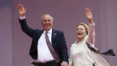 Ince se naopak zam��uje i na tradi�ní Erdoganovy voli�e �hluboce v��ící Turky a...